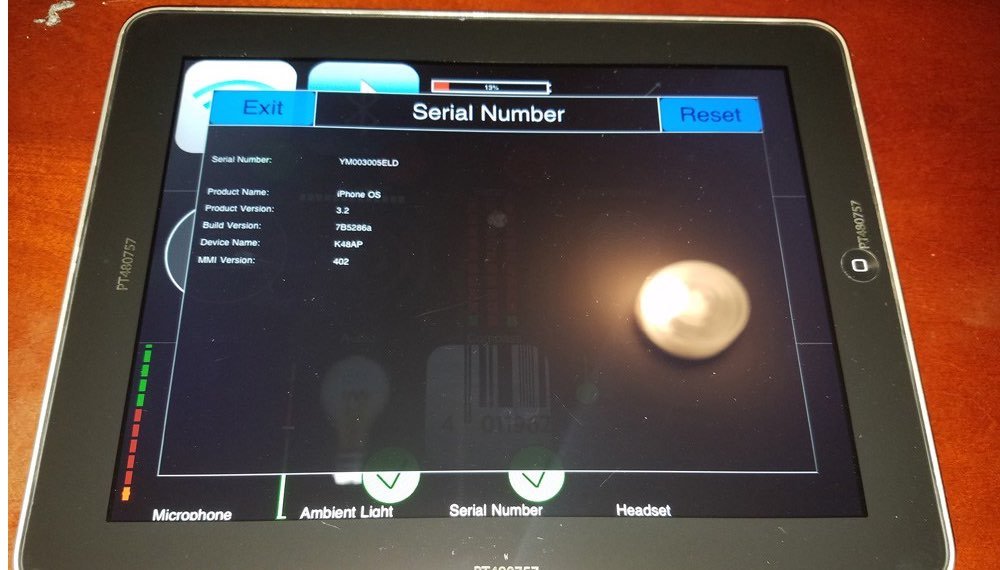 Software and User Experience on the Original iPads Intuitive Touch